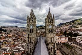 Ecuador is the world's largest exporter of bananas, exporting 2.7 billion worth of them annually (23.3% of total banana exports, 2016). Die Top Reiseziele In Ecuador Prasentiert Von Hajo Siewer Jet Tours