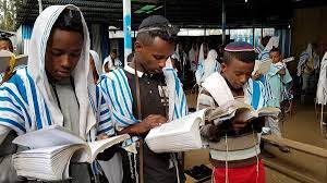 Alefe is one of an estimated 2,000 ethiopian jews who have settled in north america, scattered in hubs from the new york metropolitan area to miami, los angeles, toronto and montreal. Activists Push For Ethiopian Jews To Come To Israel South Florida Sun Sentinel South Florida Sun Sentinel
