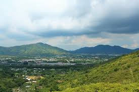 Tai to yan is in the lam tsuen country park in northern hong kong. é›žå…¬å¶º å¤§åˆ€å±»kai Kung Leng Tai To Yan Hiking Trip Trip Natural Landmarks