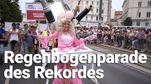 Suchen wir alle paradenfotos von der regenbogenparade in wien zusammen. Regenbogenparade 2019 Youtube