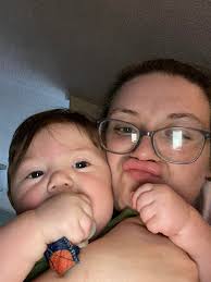 Haven't introduced myself yet!! My name is Sarah, I'm 24 years old and I'm  from southeast Louisiana! I have been a swiftie since 5th grade!! My  favorite albums are the debut, speak