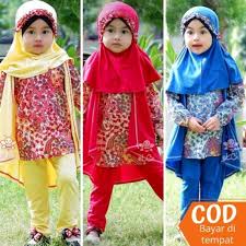 Lagi cari baju busana muslim sis? Harga Setelan Batik Bayi Anak Pakaian Anak Perempuan Baju Muslim Terbaik Juni 2021 Shopee Indonesia