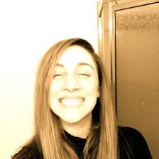 Elly Hall (ellyfox90)