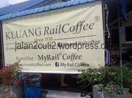 Di sini anda berkesempatan untuk menyaksikan pemandangan di atas bukit yang dibentangkan dengan pemandangan laut yang indah. Tempat Makan Best Di Kluang Kluang Rail Coffee Makan Angin Jalan Jalan Cuti Cuti