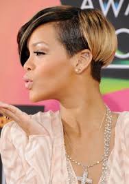 It is all about the combinations that you make. Rihannas Short Haircuts Best Styles Over The Years Rr Sh 17 Jpg 282 400 Rihanna Short Haircut Rihanna Short Hair Short Bob Hairstyles