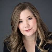 Sarah Hesse's Instagram, Twitter & Facebook