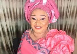 She began her acting career in 1993, shortly after her divorce. Lgj05j39ptt6qm