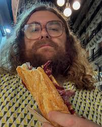 Today is my 42nd birthday. I'm happy to be alive and sober. I spent the day  alone in Barcelona eating and sightseeing. Here are some food highlights  from the first 6 days