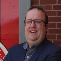 Tim Bergen's Instagram, Twitter & Facebook