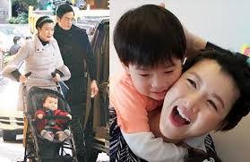 Moses Chan's Instagram, Twitter & Facebook