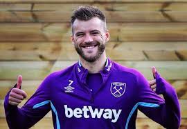 В лондонском клубе андрей получил роскошный контракт с. Chempionat Anglii Yarmolenko Zabil Za Vest Hem A Zinchenko Nachal Dve Golevyh Ataki Mansiti Video Komanda 1