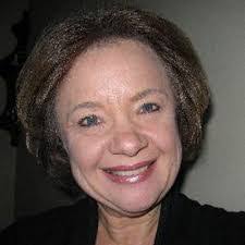 Kathy Kamps's Instagram, Twitter & Facebook