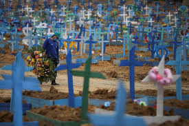 Manaus, the capital city of brazil's largest state, amazonas, has its healthcare system now pushed to the breaking point as coronavirus cases soar and hospitals run out of beds and oxygen. Korban Meninggal Covid 19 Lebih Dari 500 000 Who Wabah Belum Berakhir Halaman All Kompas Com