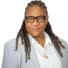 Janeen Robinson's Instagram, Twitter & Facebook