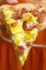 Placing on oiled pizza pans or screens, bake from frozen for a thinner, traditional style pizza crust. Breakfast Pizza Bacon Egg And Cheese Tipbuzz
