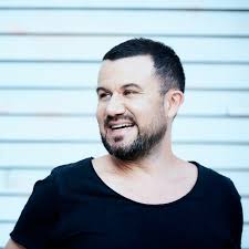 Evan Rhodes · Artist Profile