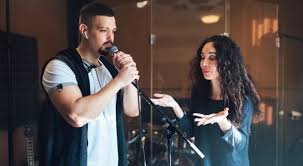 Exercise improves the conditioning of the diaphragm, the muscle that separates the chest from the abdomen, and the intercostal muscles, . 4 Breathing Exercises For Singers Work Your Diaphragm