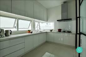 Browse thousands of beautiful photos and find small kitchen designs and ideas. This Kitchen Layout Is The Best For Cooking In Qanvast