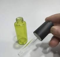 Elegant Glass Dropper Bottle for Essential Oils and Serums ...