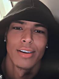 Marlon Clips: Best Moments and Reactions