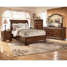 Bedroom furniture by ashley homestore create the restful retreat you deserve with ashley bedroom furniture and decor. Hamlyn Storage Bedroom Set Signature Design By Ashley Furniture Furniturepick