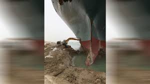 أعلنت هيئة قناة السويس المصرية صباح اليوم الاثنين أن عملية إعادة تعويم سفينة الحاويات الجانحة بدأت بنجاح، حيث تم تعديل مسارها بنسبة 80%، ورجحت الهيئة استئناف حركة الملاحة في القناة اليوم. Blmljwgar Mo7m