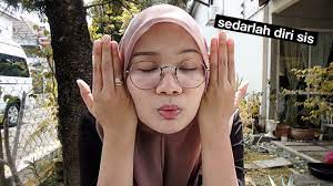 Manfaat madu hitam terdapat kandungan glukosa yang rendah dan alkaloid yang tinggi merupakan kombinasi yang bagus untuk menurunkan. Eee Muka Putih Tangan Hitam 14 Hidup Shazz Youtube