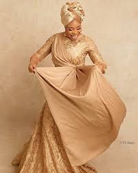 Tope alabi music (songs and lyrics) is very easy to use. Tope Alabi Is Fifty Fabulous Grateful Bellanaija
