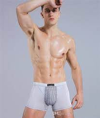 Las mejores imágenes de cuerpos masculinos llevando calzoncillos muy cortitos están aquí, en belfusto.com. Compre Terapia Magnetica Para Hombres Boxer Calzoncillos 36 Ropa Interior De Salud Magnetica Fuerte Desodorante Esterilizacion De Hombres Ropa Interior Tecnologia De Iones Negativos A 3 94 Del Thegoodfaithmall Es Dhgate Com