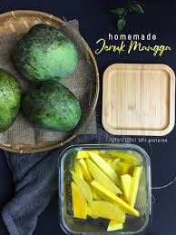 3 biji mangga muda 15 biji asam boi asam boi merah 5 biji. Homemade Jeruk Mangga Mudah Sedap Dan Rangup Blog Sihatimerahjambu