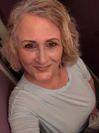 Hey guys, with this new update I found something very very strange here. Go  to the coordinates: -1207, -253 I don't wanna spoil you, just check it out!  🌿🌱🌿🌳