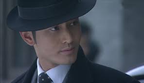 Huỳnh hải ba sinh năm 1976, gia nhập làng giải trí năm 2001 và lưu dấu ấn qua tân bến thượng hải (vai đinh lực), mình kết hôn nhé (đóng cùng cao viên viên), thời đại tuyệt vời của nàng dâu. GÆ°Æ¡ng Máº·t Biáº¿n Ä'á»•i Theo Thá»i Gian Cá»§a Huá»³nh Hiá»ƒu Minh Vnexpress Giáº£i Tri