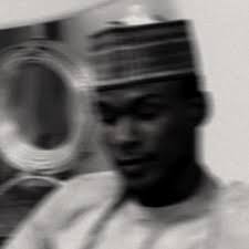 Khadija abdullahi (@_Akhadijah)