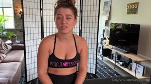 Casting Curvy: Massage and Creampie for Client | Por...