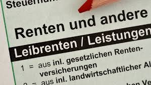 Neben rente, versorgungsbezügen und erwerbseinkommen sind das zum beispiel auch einnahmen aus miete oder pacht sowie aus. Ruhestandler Aufgepasst Rentenversicherung Unterstutzt Bei Steuer N Tv De