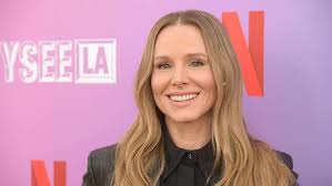 Obvious Child' Review: Jenny Slate Shines in the Subversive Rom-Com You've  Been Wanting