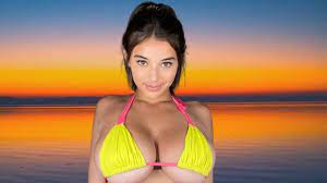Bikini model Amber ajami a hot Hawaiian babe - YouTube