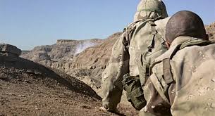 A us army officer had made a friendly fire mistake that was covered up and he was reassigned to a desk job. Courage Under Fire 1996 Yify Download Movie Torrent Yts
