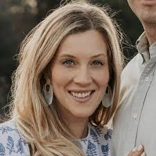 Meredith Spivey's Instagram, Twitter & Facebook