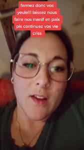 Kristin Bourque's Instagram, Twitter & Facebook