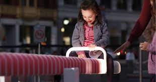 A Tilt Of Light Melbourne Australia Eness Melbourne Australia Led Commercial Lighting Architecture Courtyard