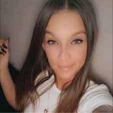 Aubrey Blount's Instagram, Twitter & Facebook