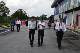There was a total growth of 32.18% in smh rail sdn. International Union Of Railways Uic Visits Mrt Train Assembly Plant Rasa Mrt Corp