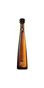 Don julio uses a proprietary yeast, double distillation in small batch pot stills using only the center cuts, and careful blending to make a outstanding product. Don Julio Blanco Tequila 70 Cl Amazon Co Uk Grocery