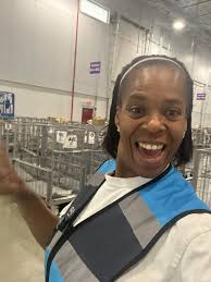 Benefits and challenges of flexing as a form of exercise and income