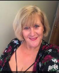 Hello · Max Business School™