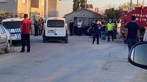 Konya'nın ereğli ilçesinde çıkan silahlı kavgada 1'i uzman onbaşı 2 kişi yaşamını yitirdi, 1 kişi yaralandı. 5iga Ok5as10hm