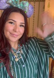 AHHH! I can’t believe I’m here 🫧🩵 #grwm #grwmdisney #grwmdisneyedition  #tokyodisneyland #tokyodisneysea #tokyodisneyoutfits #tokyooutfits