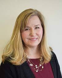 Julie Winn's Instagram, Twitter & Facebook