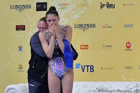 Le finali della coppa del mondo dei piccoli attrezzi sono state trasmesse in diretta e in esclusiva per l'italia sulla pay per view federale volare.tv. Mondiali Ginnastica Ritmica Exploit Baldassarri Nel Nastro E Argento Video Cronache Ancona
